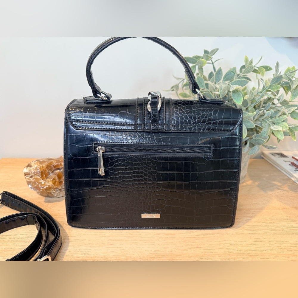 ALDO Black Croc Embossed Vegan Leather Top Handle Crossbody Silver Chain - Picture 5 of 8